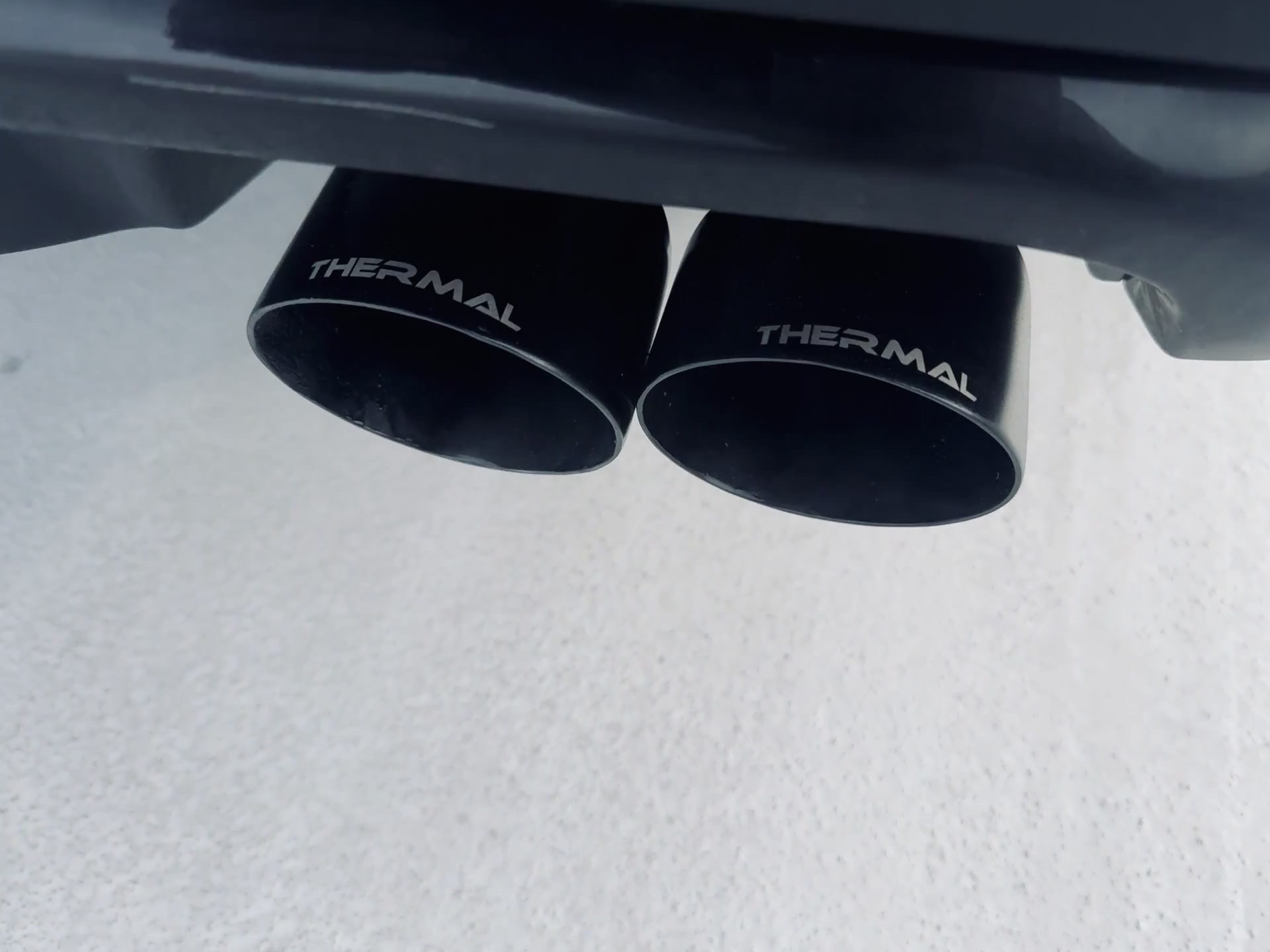 615 Syndicate dual Thermal R&D exhaust tips detail
